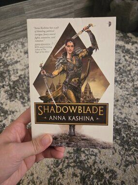 Shadowblade by Anna Kashina | Fantasy Paperback